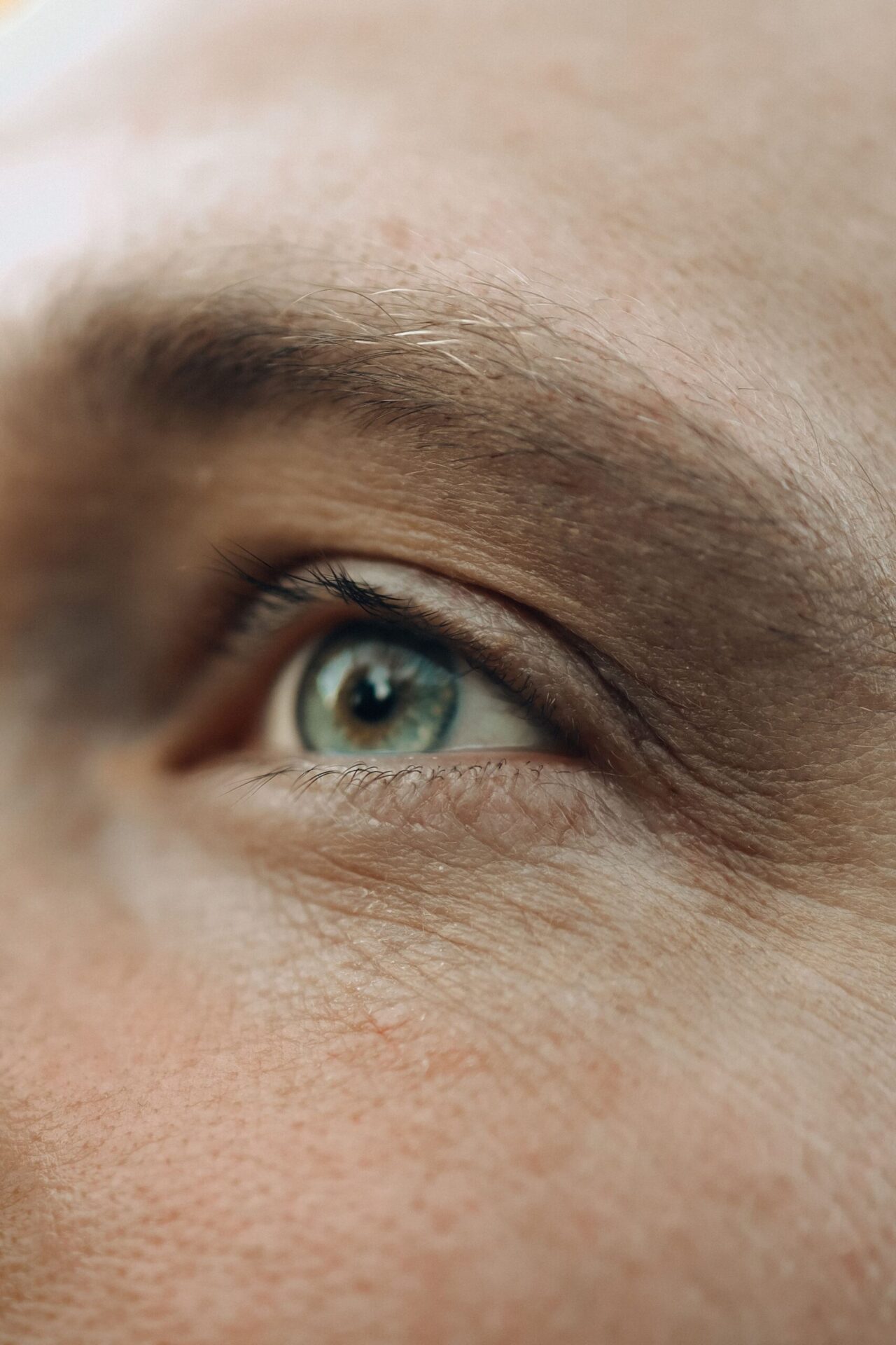 Under-eye filler recovery and result educational image